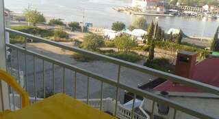 Гостиница Sevastopol Apartments (House near Greek Hora) Севастополь Апартаменты-студио с видом на море-13